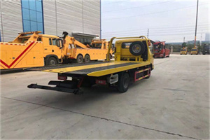 新海镇非事故拖车